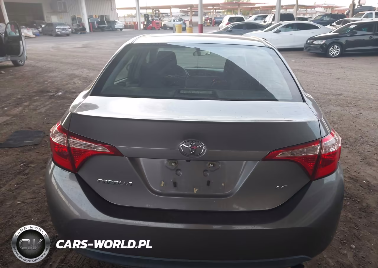 2019 Toyota Corolla Le VIN:2T1BURHE6KC148728 - 17