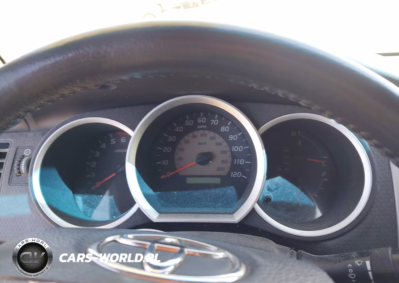 2010 Toyota Tacoma Prerunner V6 VIN:5TETU4GNXAZ694241 - 15