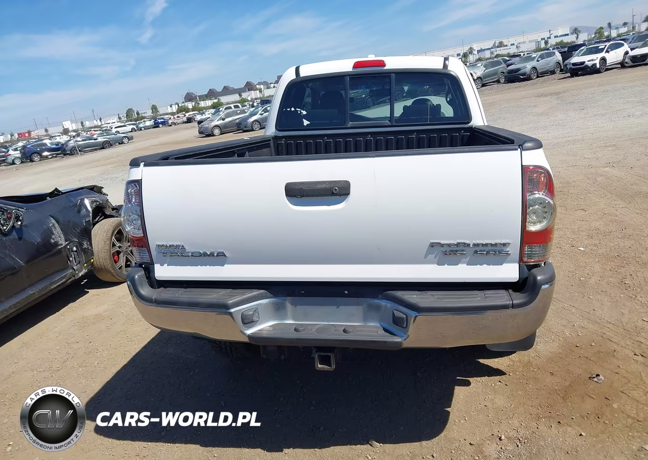2010 Toyota Tacoma Prerunner V6 VIN:5TETU4GNXAZ694241 - 16