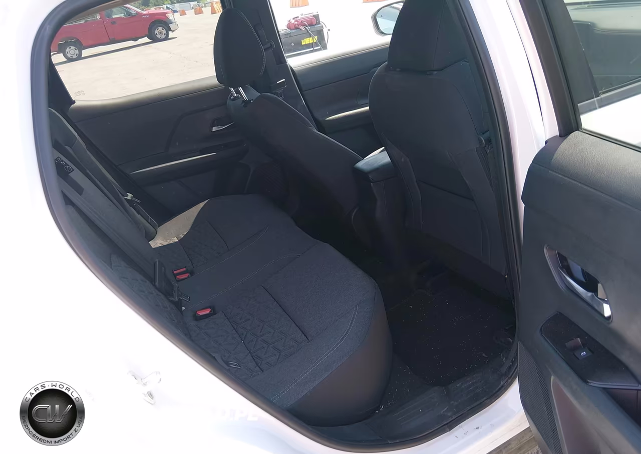 2025 Nissan Kicks Sv Intelligent Awd VIN:3N8AP6CB9SL405073 - 8