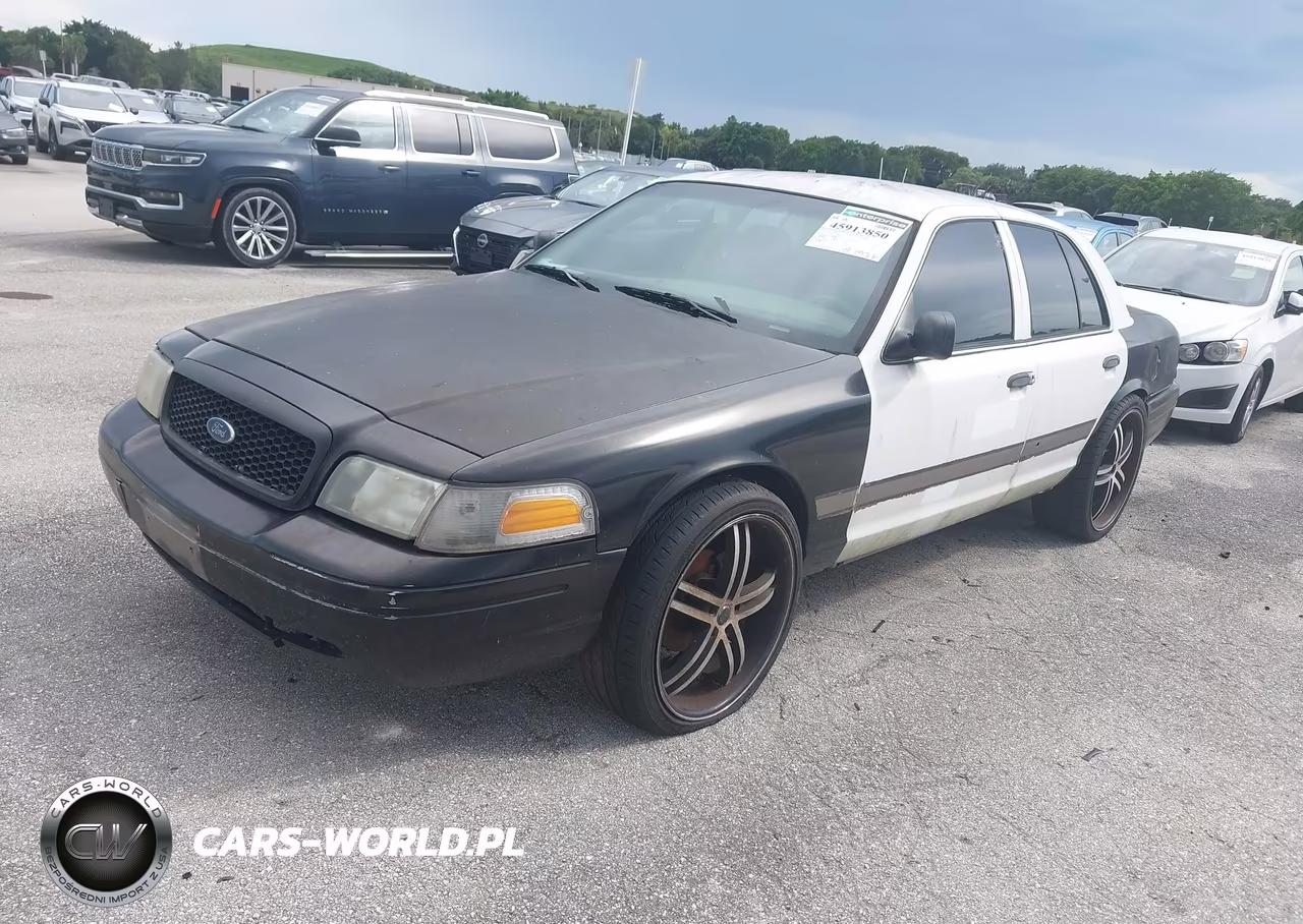 2007 Ford Crown Victoria VIN:2FAHP71W97X123596 - 2