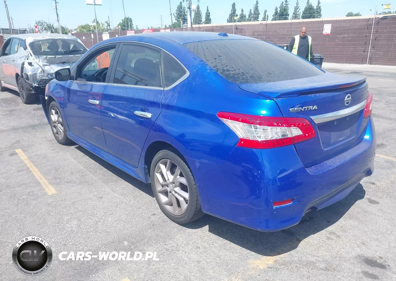 2015 Nissan Sentra Sr VIN:3N1AB7AP1FY308525 - 3