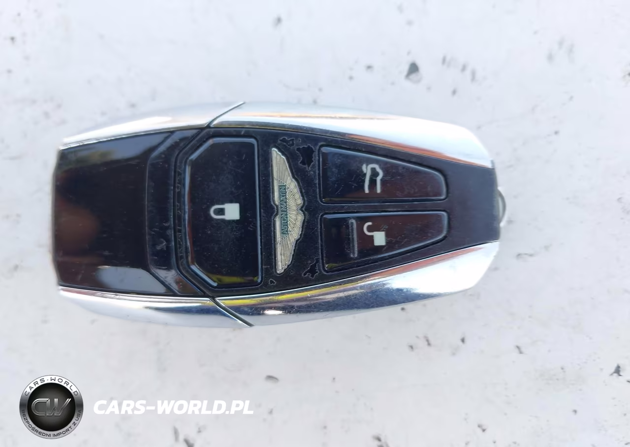 2019 Aston Martin Vantage VIN:SCFSMGAW9KGN00789 - 11