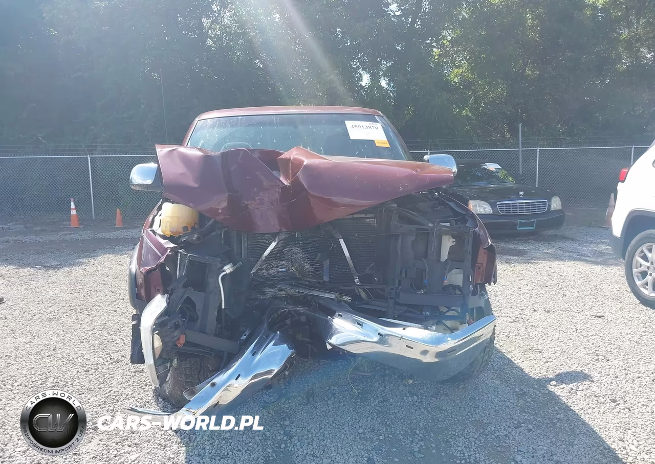 2000 Chevrolet Silverado 1500 Ls VIN:1GCEK14TXYE358909 - 13