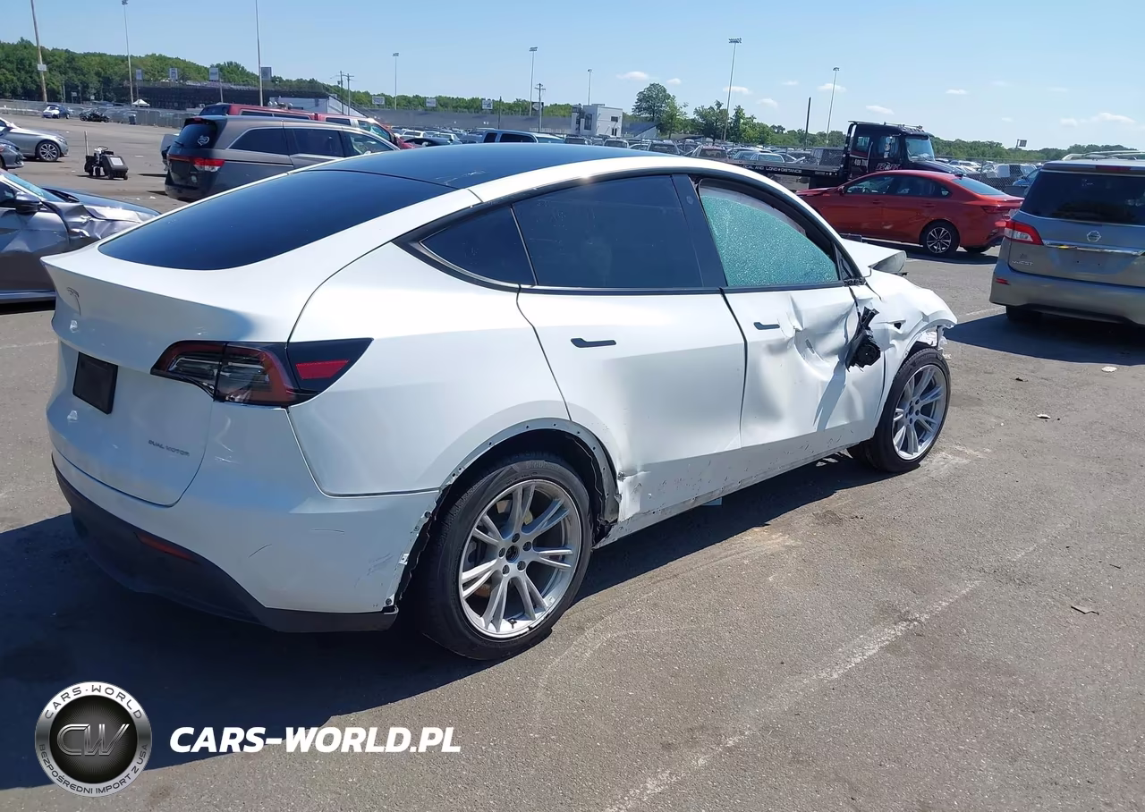 2023 Tesla Model Y Awd-Long Range Dual Motor All-Wheel Drive VIN:7SAYGDEE5PA060894 - 4