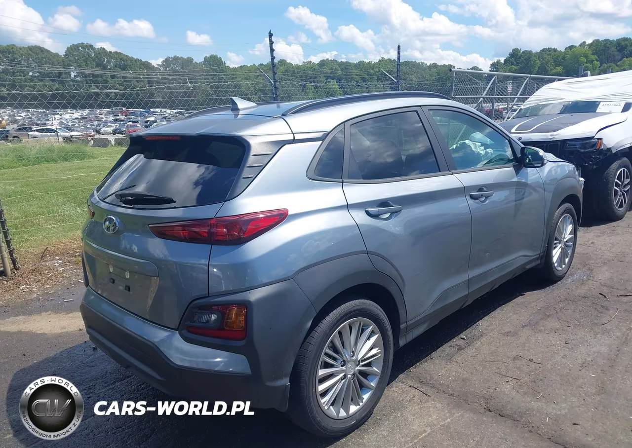 2020 Hyundai Kona Sel Plus VIN:KM8K62AA6LU445619 - 4