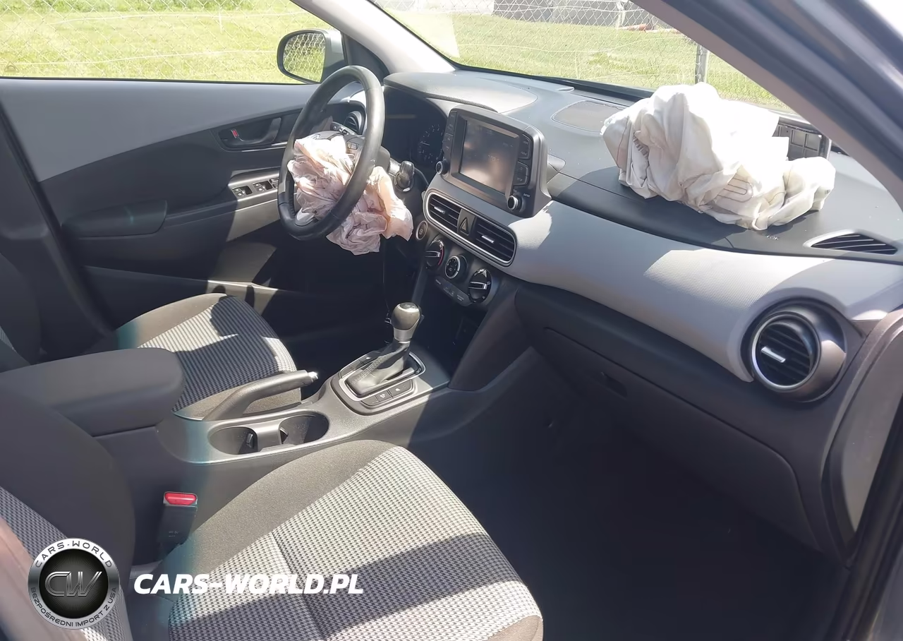 2020 Hyundai Kona Sel Plus VIN:KM8K62AA6LU445619 - 5