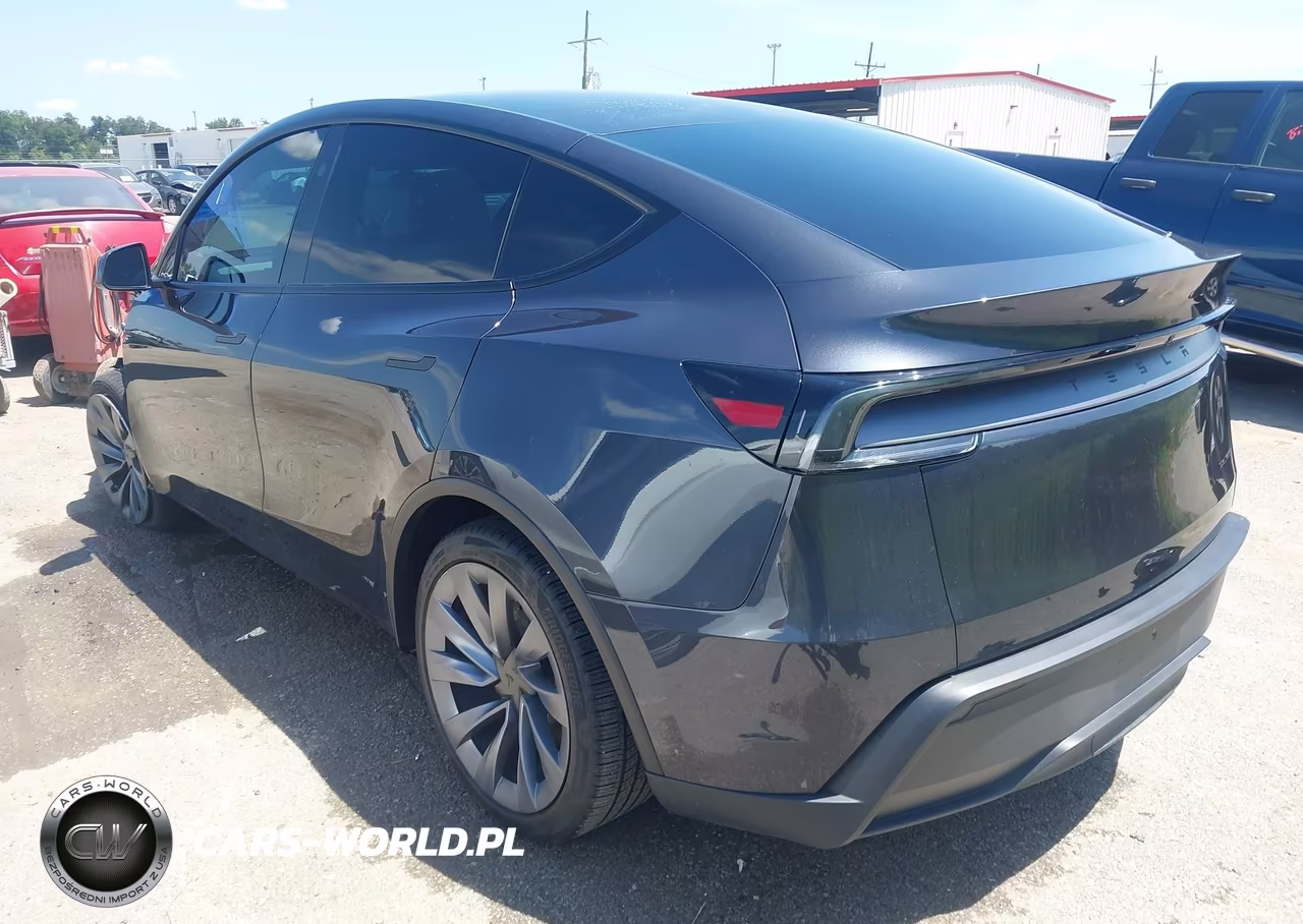 2026 Tesla Model Y All-Wheel Drive-Long Range Launch Series-Premium All-Wheel Drive VIN:7SAYGDEE6TA730642 - 3