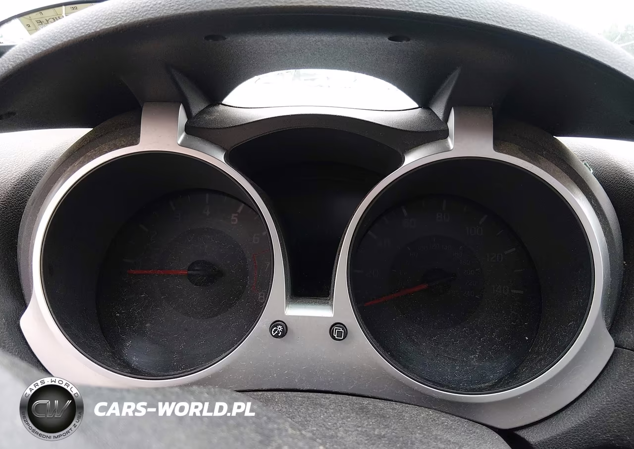 2015 Nissan Juke Sv VIN:JN8AF5MV6FT558100 - 15