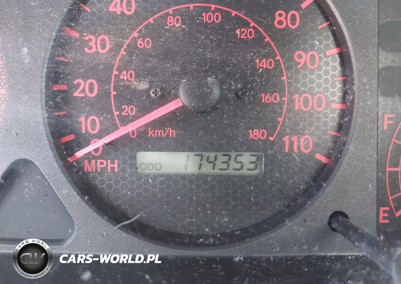 2002 Toyota Corolla S VIN:2T1BR12E02C573759 - 16