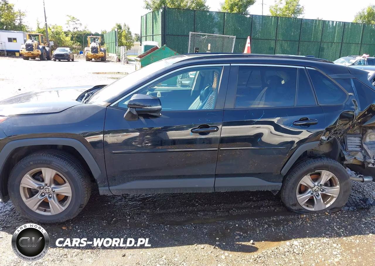 2022 Toyota Rav4 Xle VIN:2T3P1RFV3NC266782 - 14
