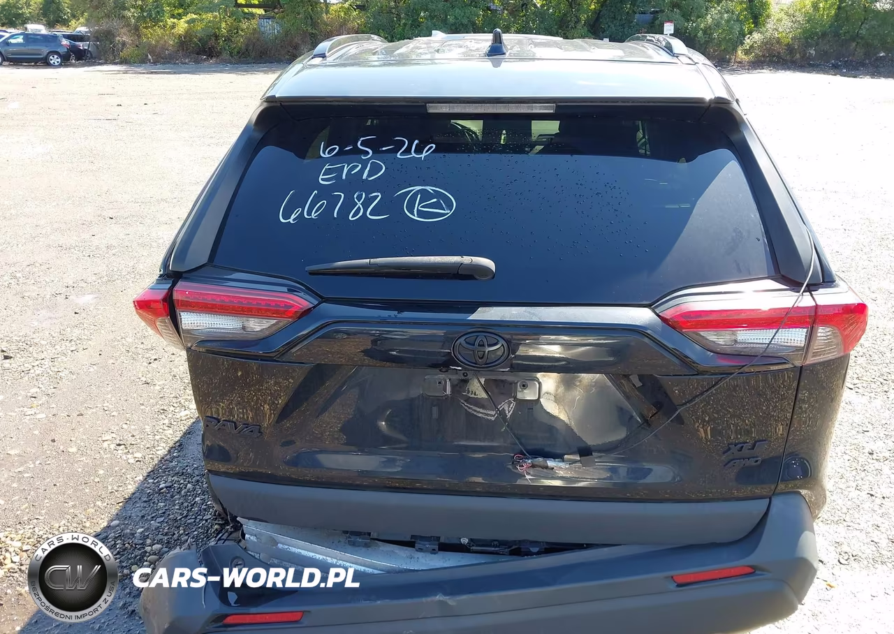 2022 Toyota Rav4 Xle VIN:2T3P1RFV3NC266782 - 16