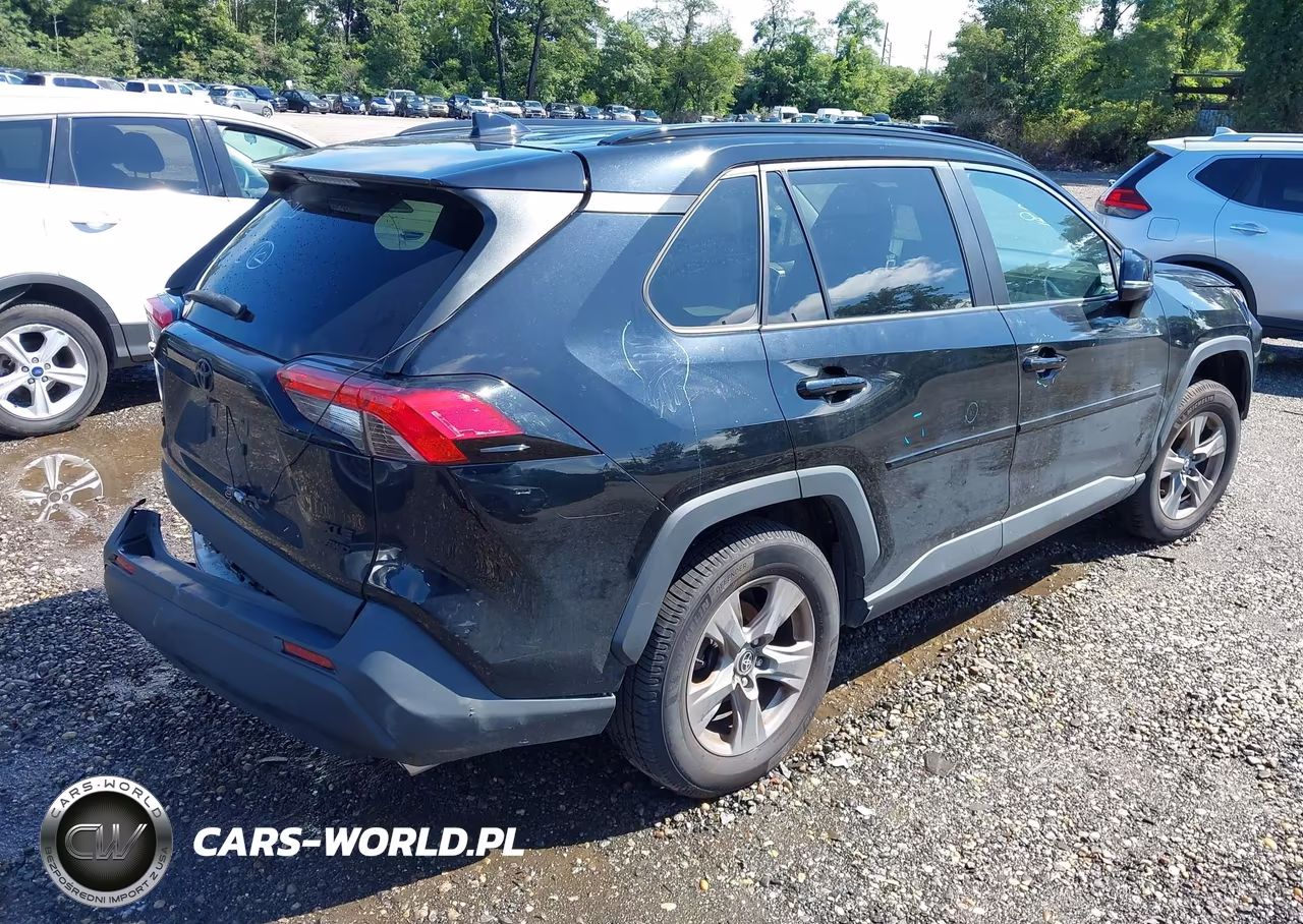 2022 Toyota Rav4 Xle VIN:2T3P1RFV3NC266782 - 4