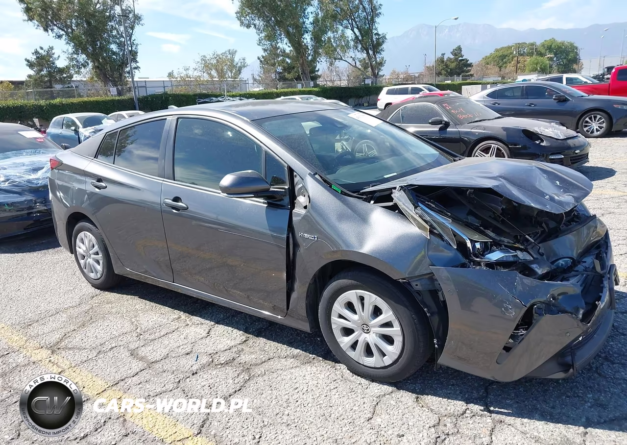 2019 Toyota Prius Le
