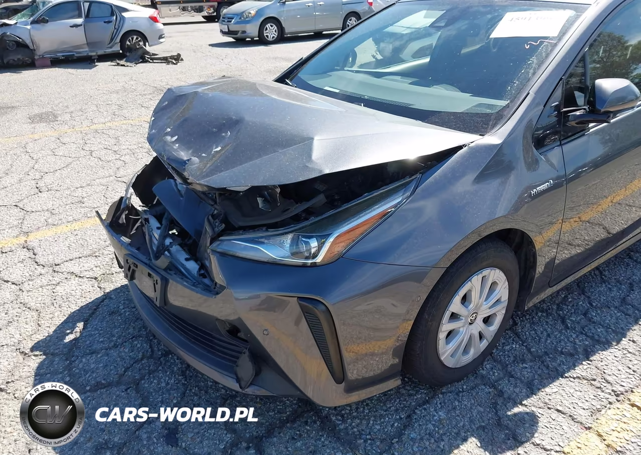 2019 Toyota Prius Le VIN:JTDKARFU0K3083824 - 13