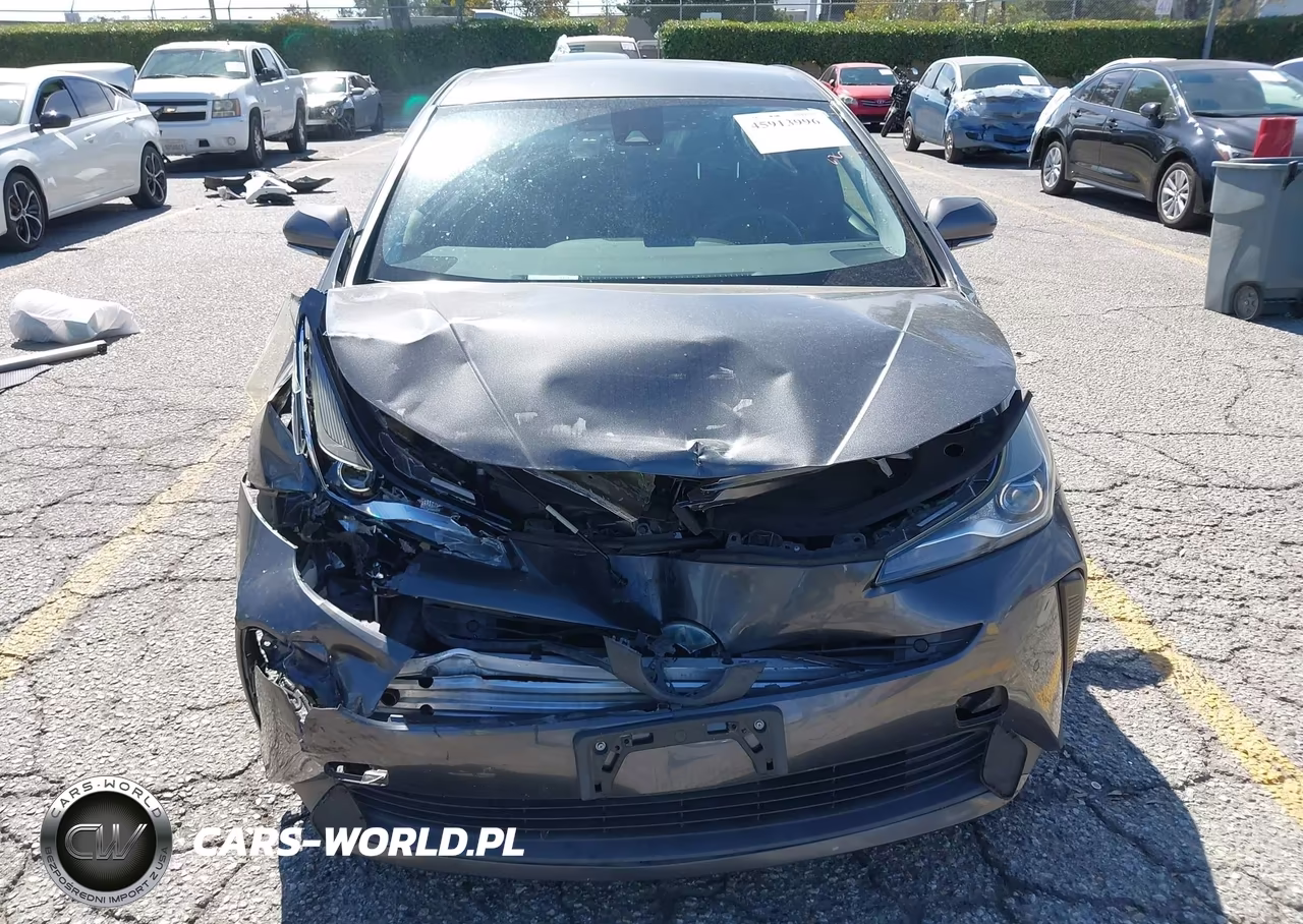 2019 Toyota Prius Le VIN:JTDKARFU0K3083824 - 14