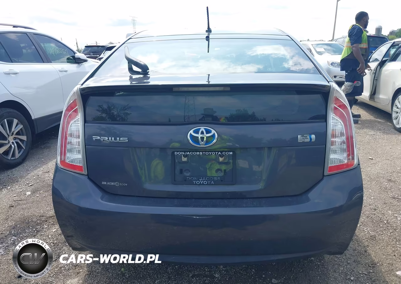 2012 Toyota Prius Two VIN:JTDKN3DU6C5416022 - 16