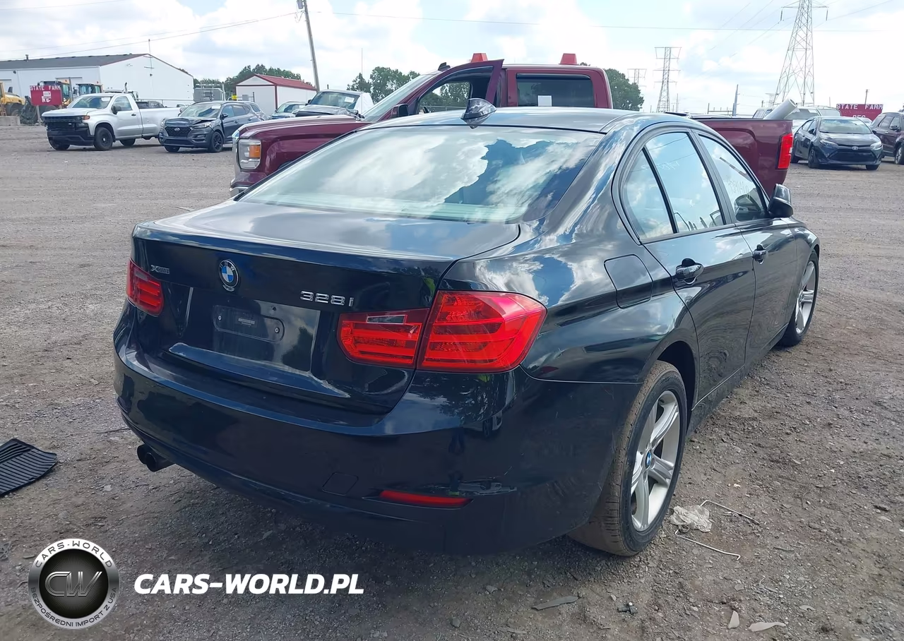 2013 BMW 328I xDrive VIN:WBA3B3C53DF540362 - 4