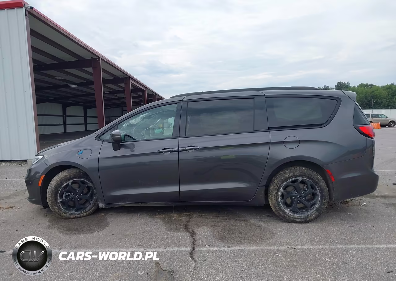2021 Chrysler Pacifica Hybrid Limited VIN:2C4RC1S7XMR535623 - 15