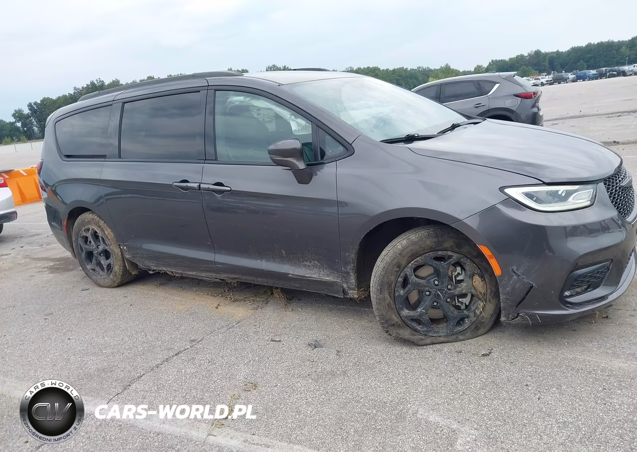 2021 Chrysler Pacifica Hybrid Limited VIN:2C4RC1S7XMR535623 - 6
