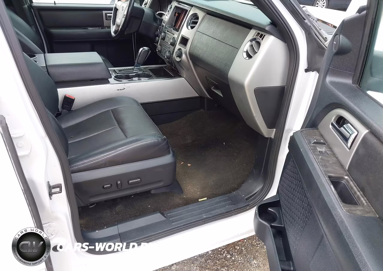 2016 Ford Expedition Limited VIN:1FMJU2AT7GEF09024 - 5