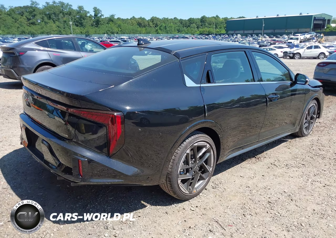 2026 Kia K4 Gt-Line VIN:3KPFW4DE5TE365727 - 4