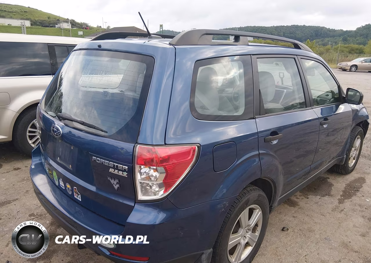 2013 Subaru Forester 2.5X VIN:JF2SHABC1DG413686 - 4