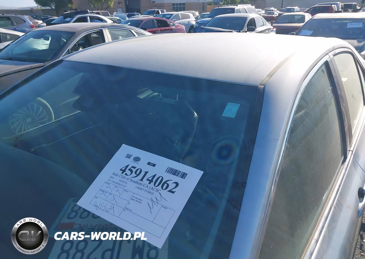 2019 Toyota Camry Hybrid Se VIN:4T1B21HK3KU521557 - 17