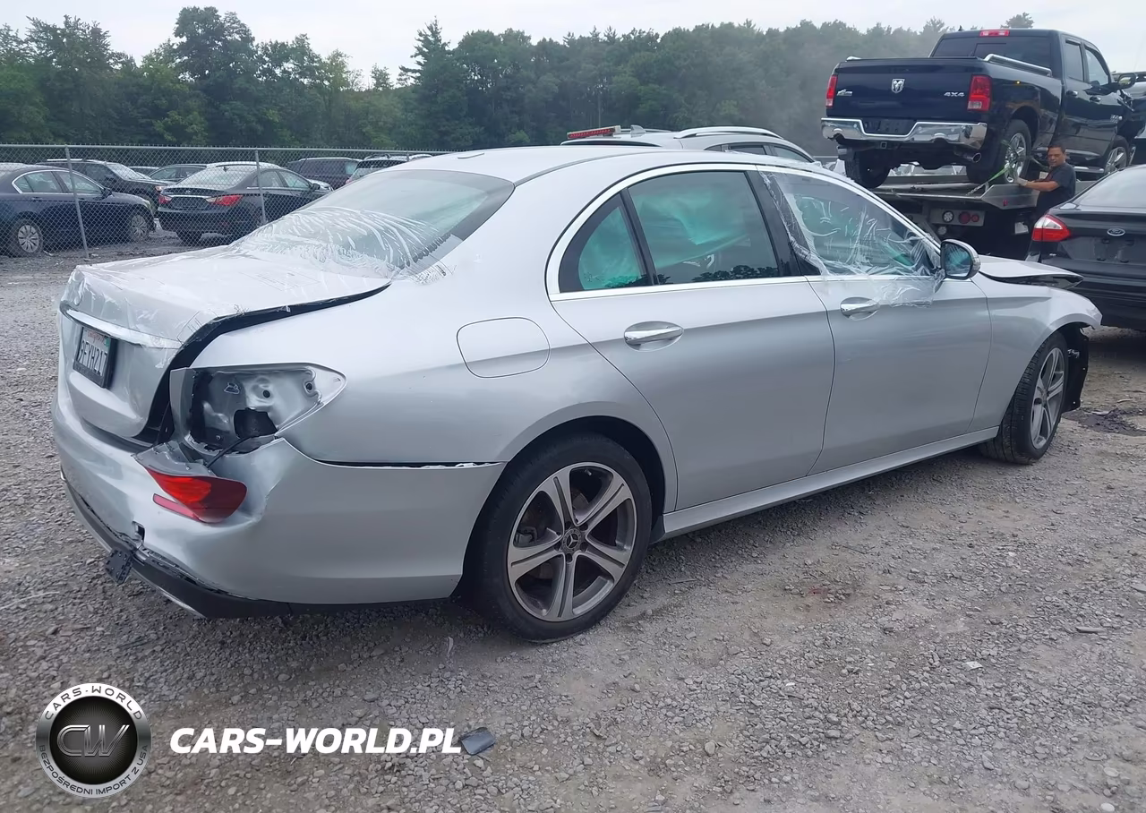 2020 Mercedes-Benz E 350 VIN:WDDZF8DB7LA744151 - 4