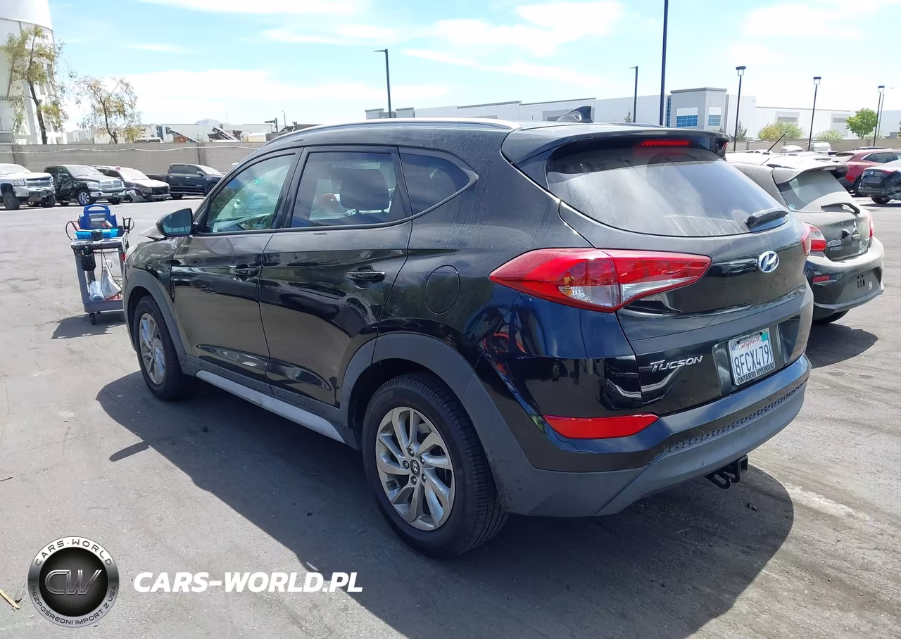 2018 Hyundai Tucson Sel VIN:KM8J33A4XJU790945 - 3