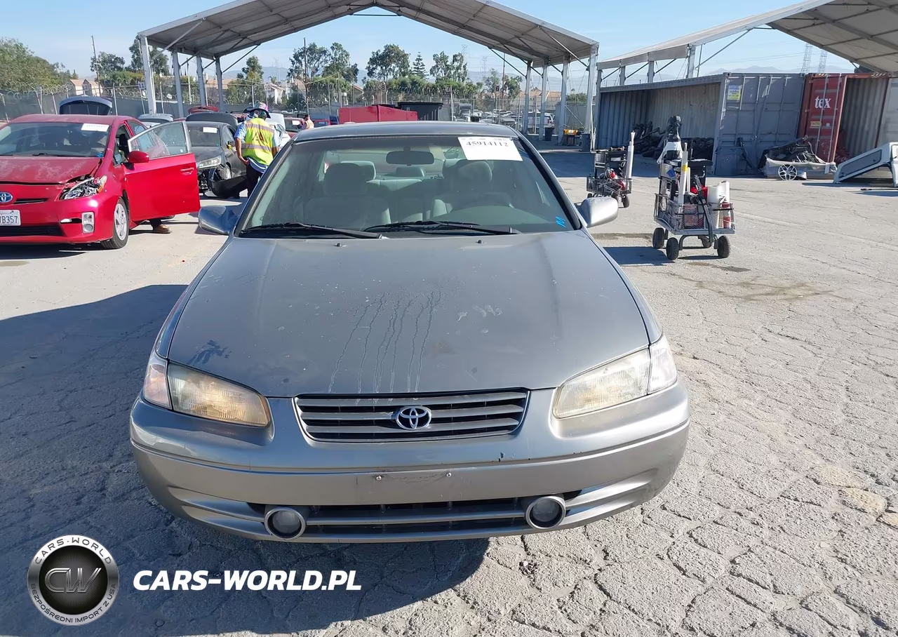 1999 Toyota Camry Le V6 VIN:4T1BF28K2XU087679 - 12