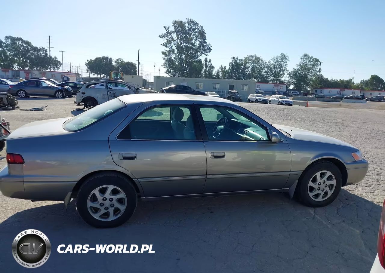 1999 Toyota Camry Le V6 VIN:4T1BF28K2XU087679 - 13