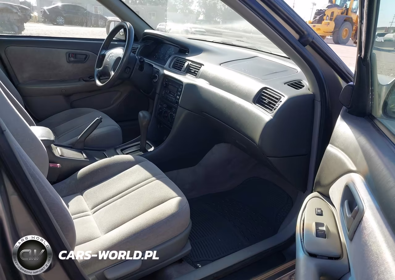 1999 Toyota Camry Le V6 VIN:4T1BF28K2XU087679 - 5