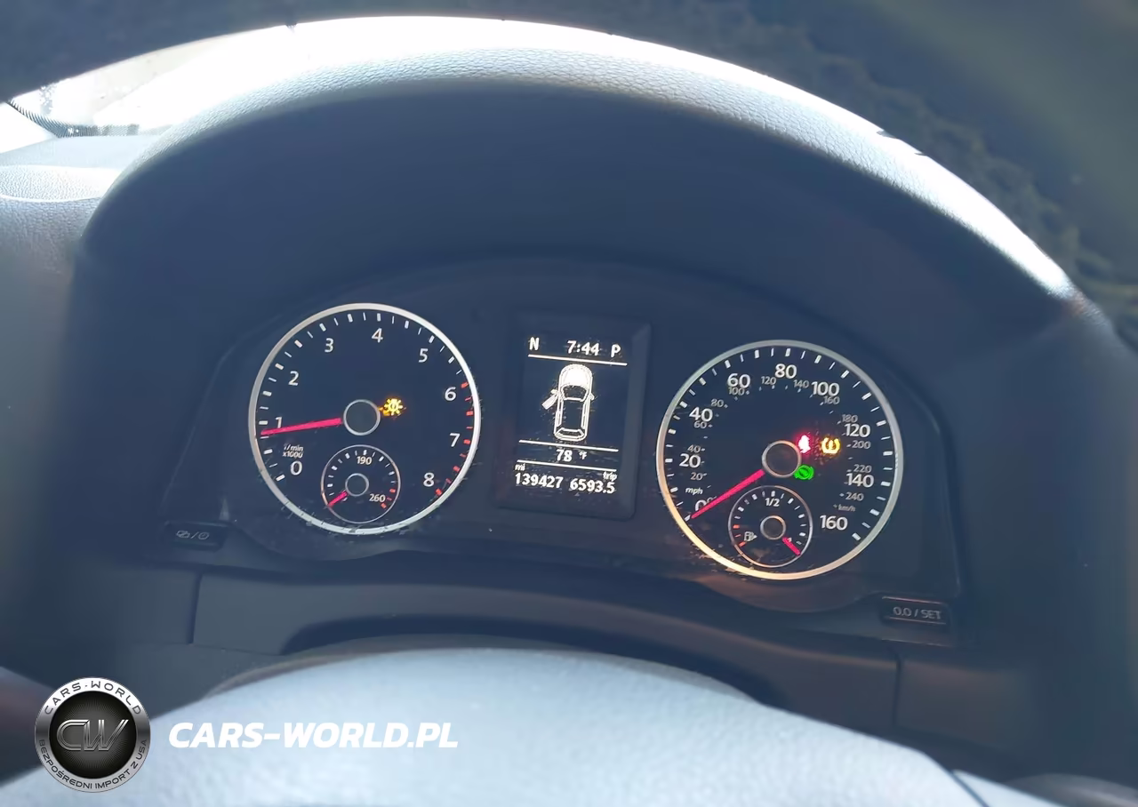 2017 Volkswagen Tiguan Sport VIN:WVGTV7AX4HW507023 - 7