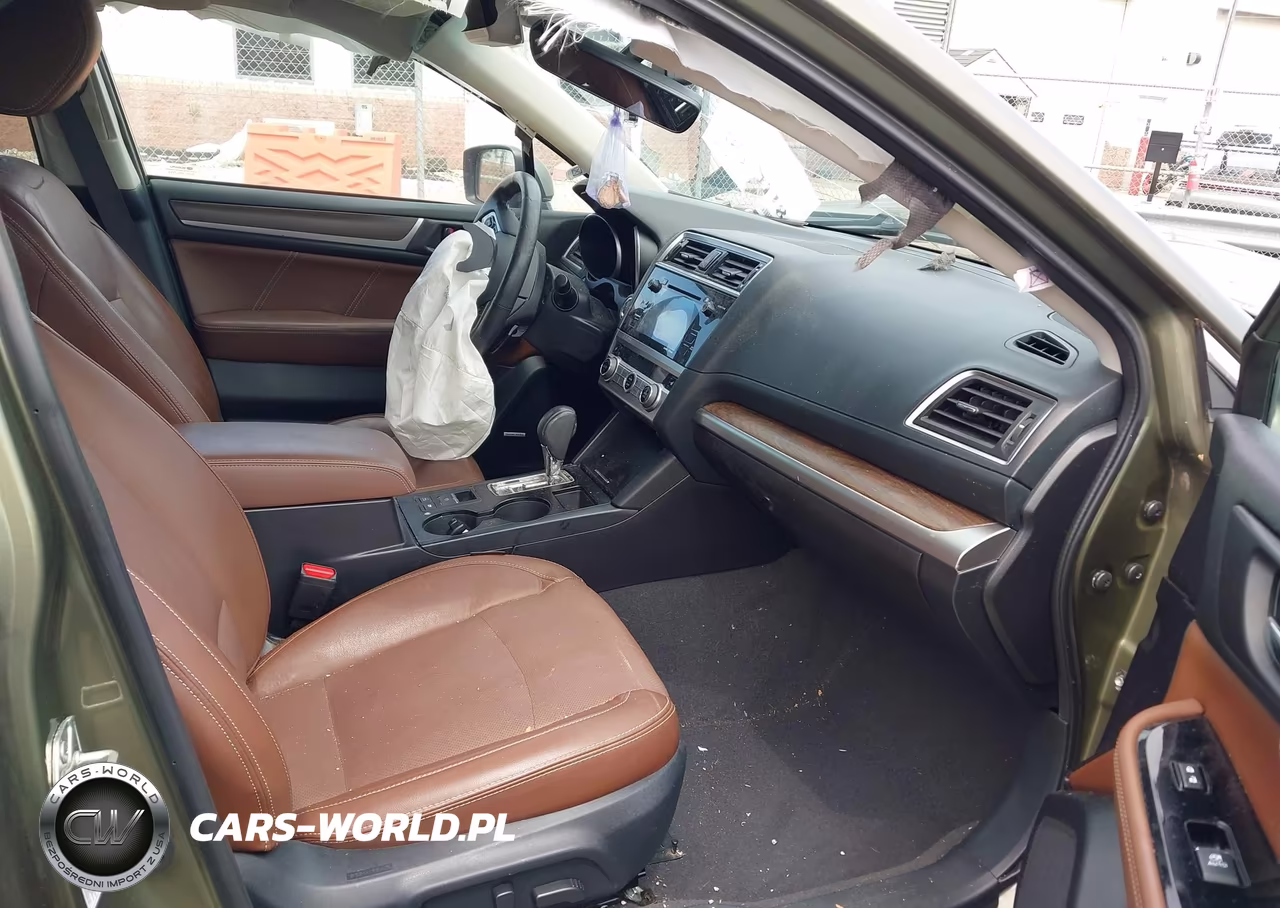 2017 Subaru Outback 3.6R Touring VIN:4S4BSETC4H3420002 - 5