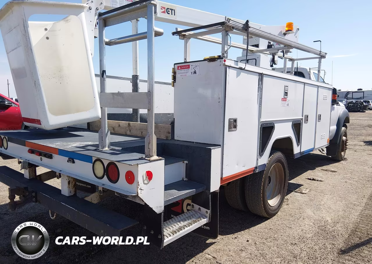 2014 Ford F-450 Chassis Xl VIN:1FDUF4GY9EEB66977 - 4