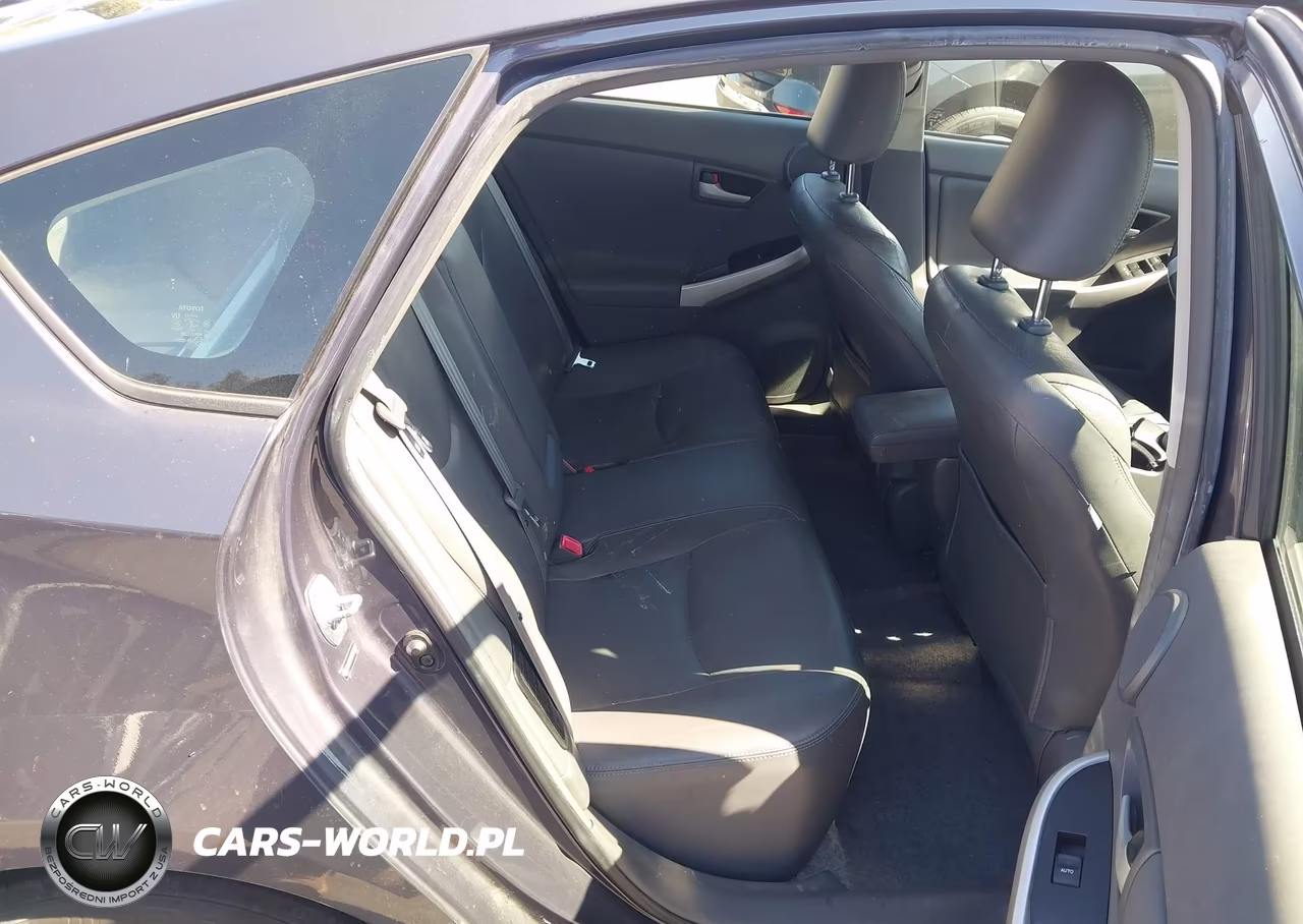 2011 Toyota Prius Four VIN:JTDKN3DU0B0285097 - 8