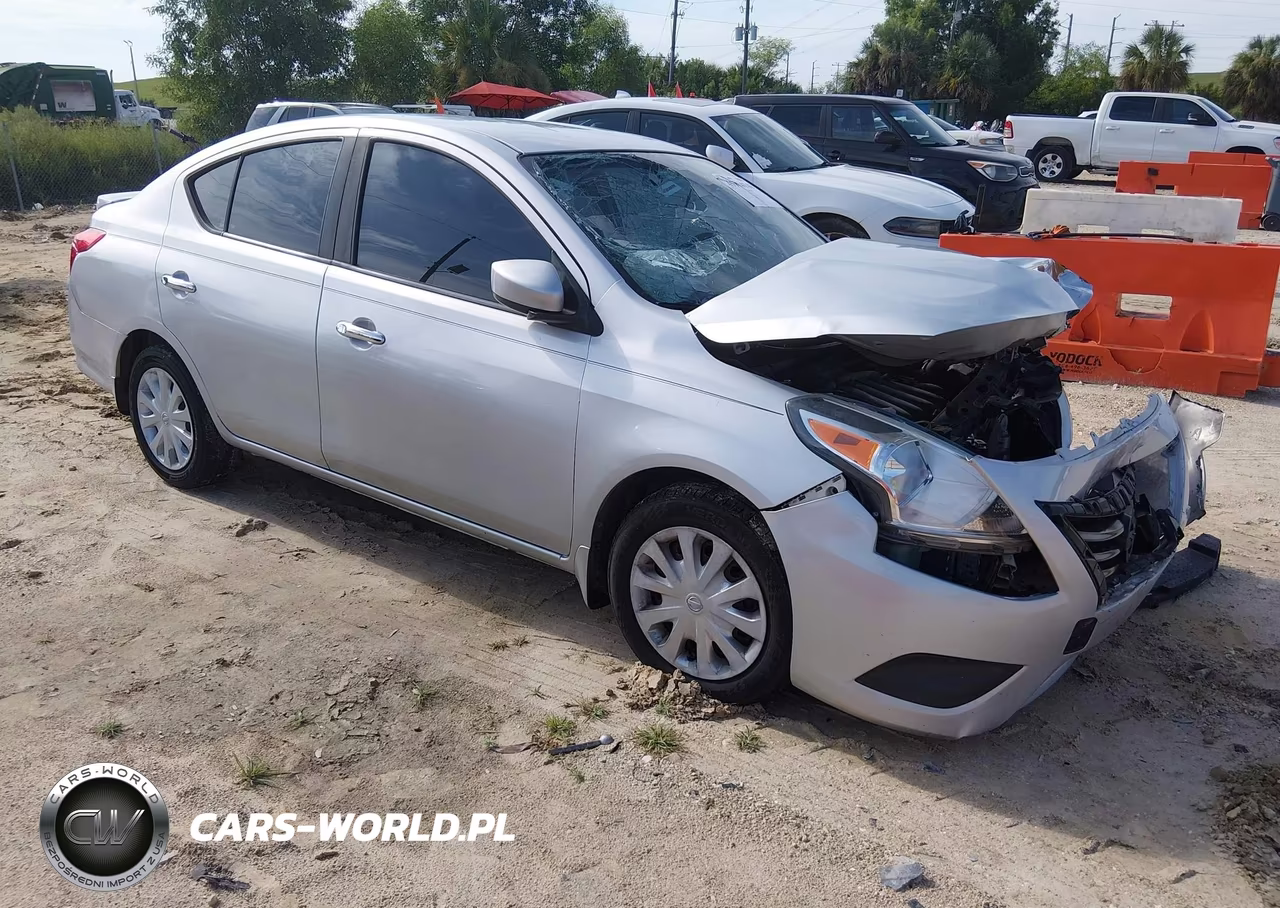 2016 Nissan Versa 1.6 Sv – zdjęcie 1 z 17