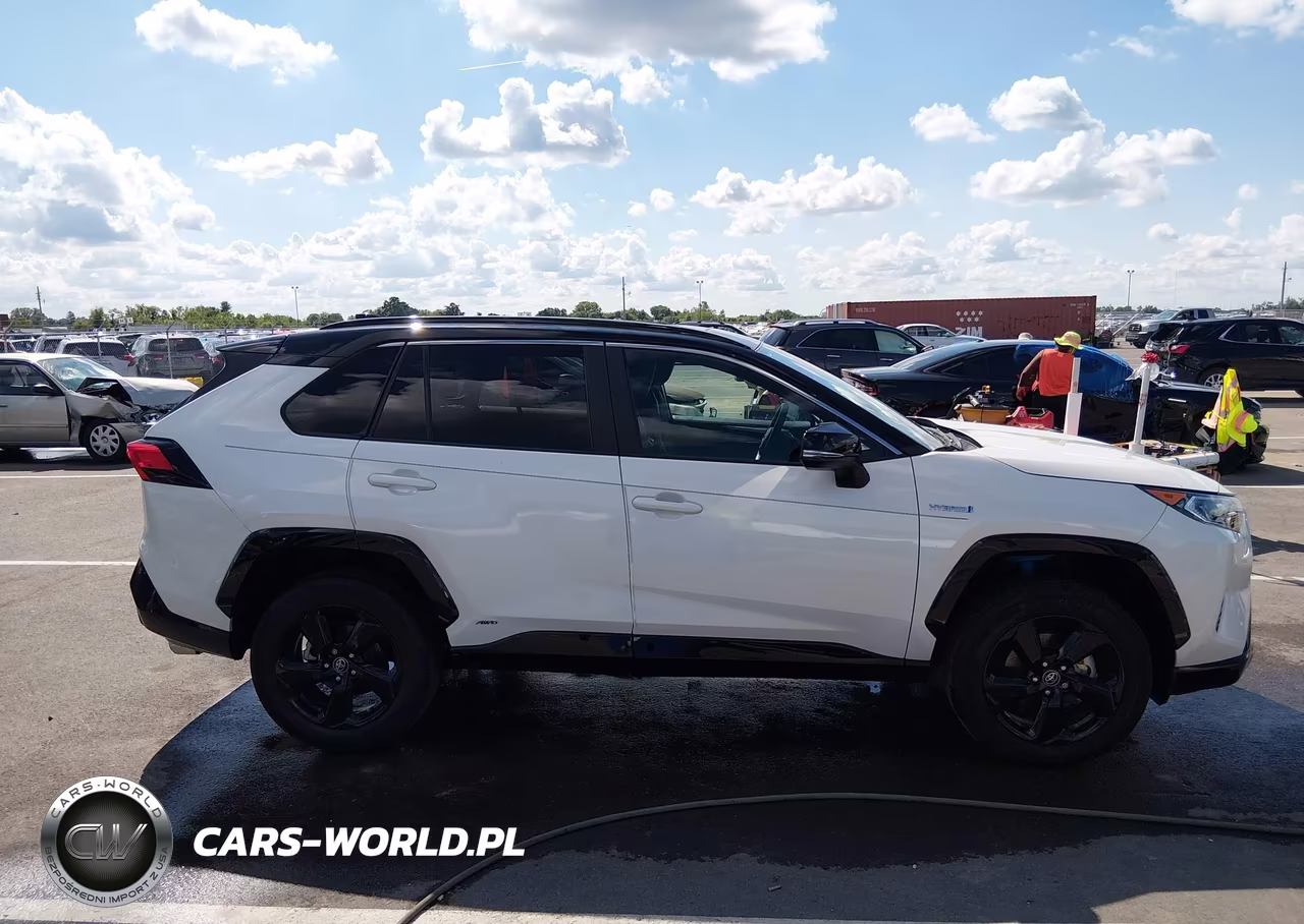 2020 Toyota Rav4 Hybrid Xse VIN:2T3E6RFV4LW001941 - 13