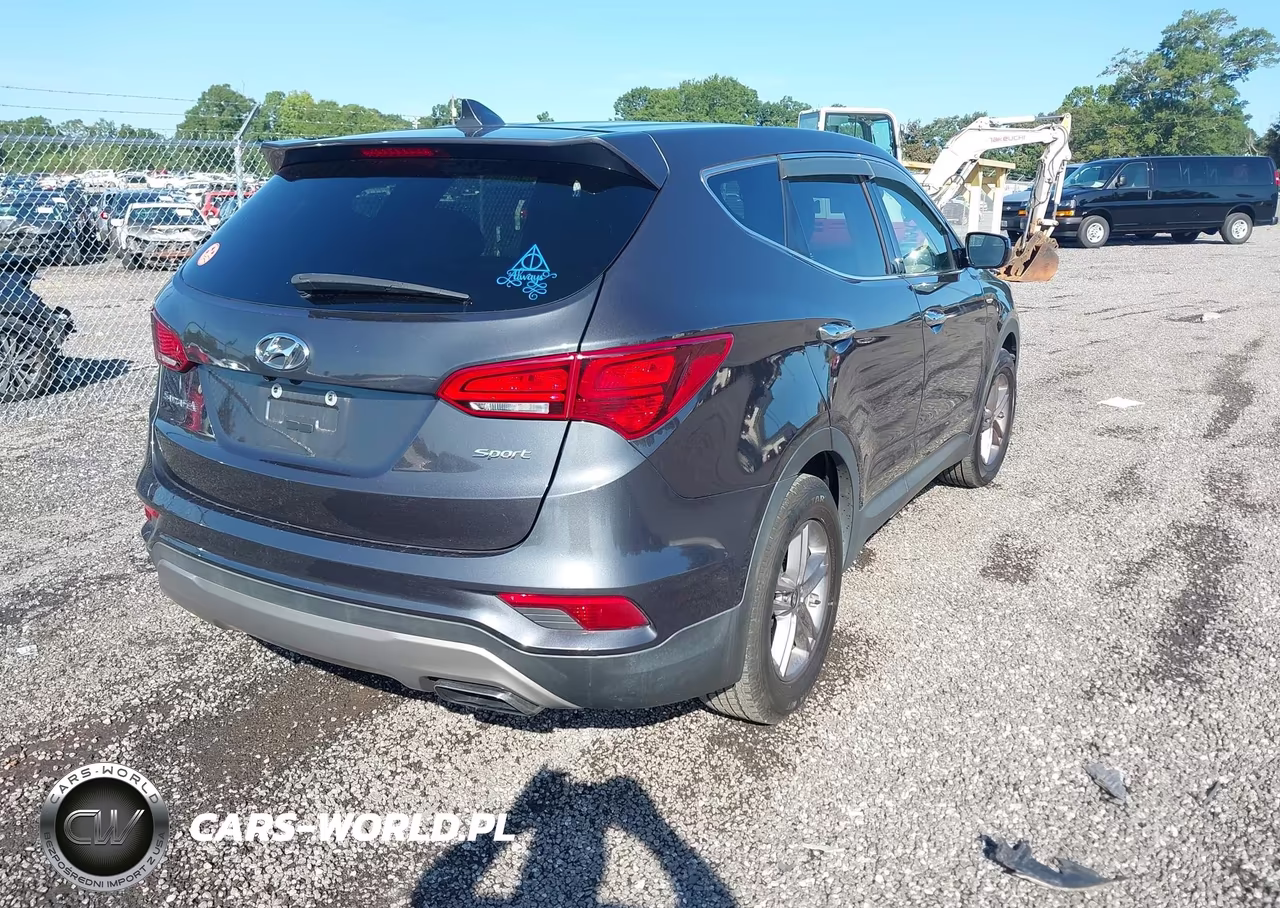 2017 Hyundai Santa Fe Sport 2.4L VIN:5XYZT3LB3HG500401 - 4
