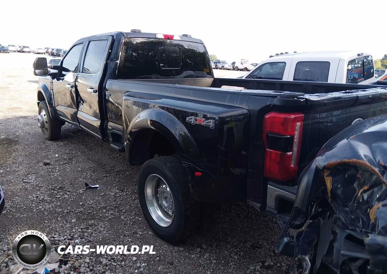 2023 Ford F-450 Lariat VIN:1FT8W4DM3PEC20672 - 3