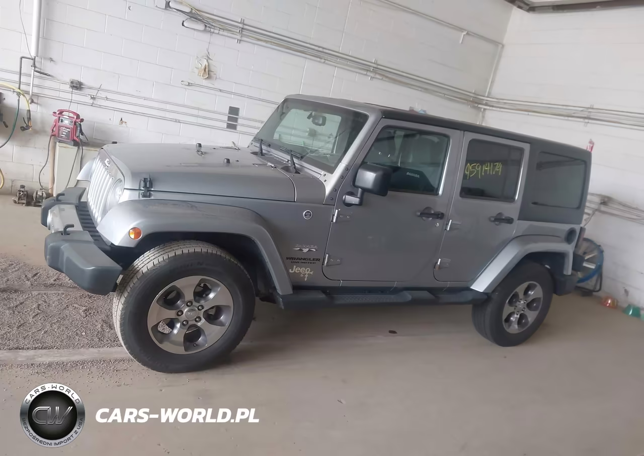 2016 Jeep Wrangler Unlimited Sahara VIN:1C4BJWEG4GL289746 - 14