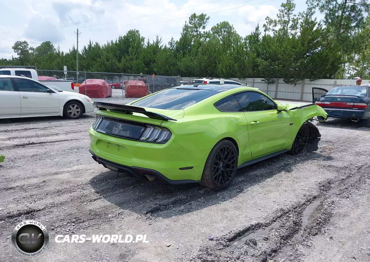 2020 Ford Mustang Gt Fastback VIN:1FA6P8CF7L5129239 - 4