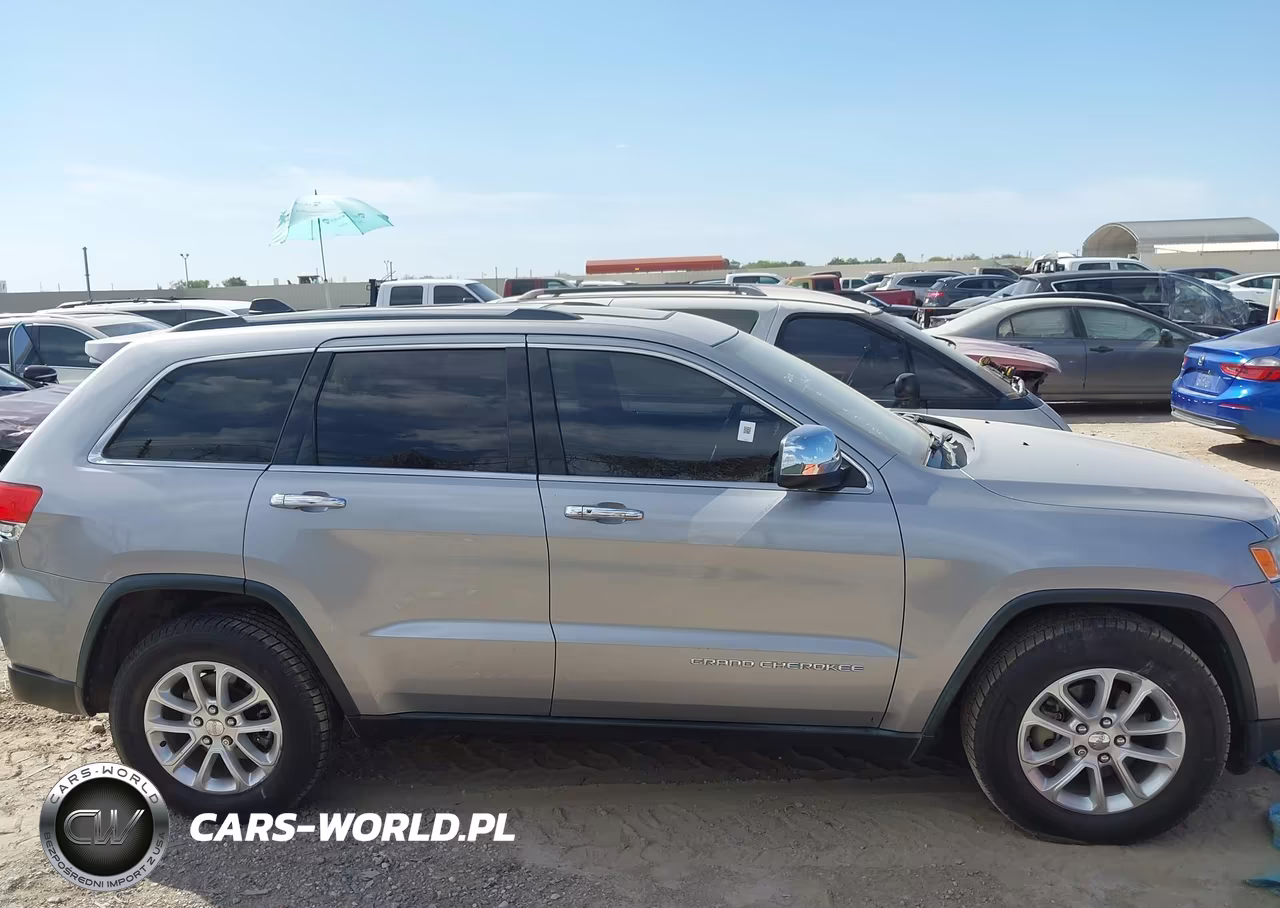 2014 Jeep Grand Cherokee Laredo VIN:1C4RJEAGXEC442528 - 14