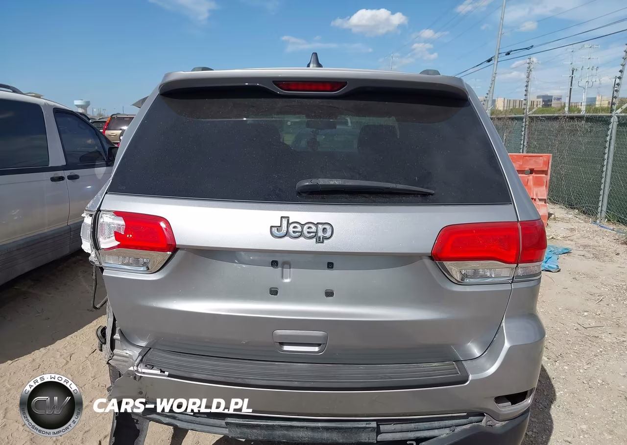 2014 Jeep Grand Cherokee Laredo VIN:1C4RJEAGXEC442528 - 17
