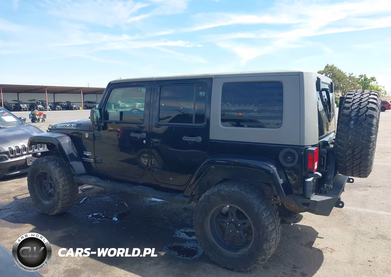 2007 Jeep Wrangler Unlimited Sahara VIN:1J8GA59137L216852 - 14