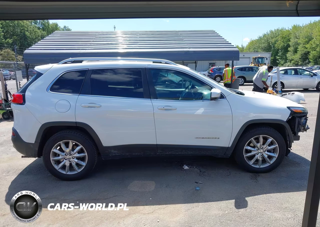 2015 Jeep Cherokee Limited VIN:1C4PJMDB4FW759528 - 13