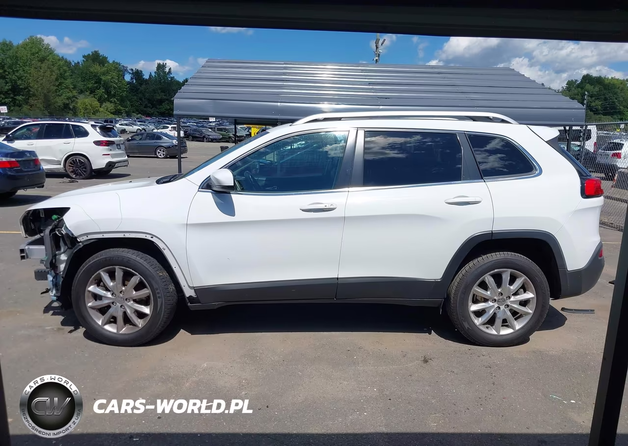 2015 Jeep Cherokee Limited VIN:1C4PJMDB4FW759528 - 14