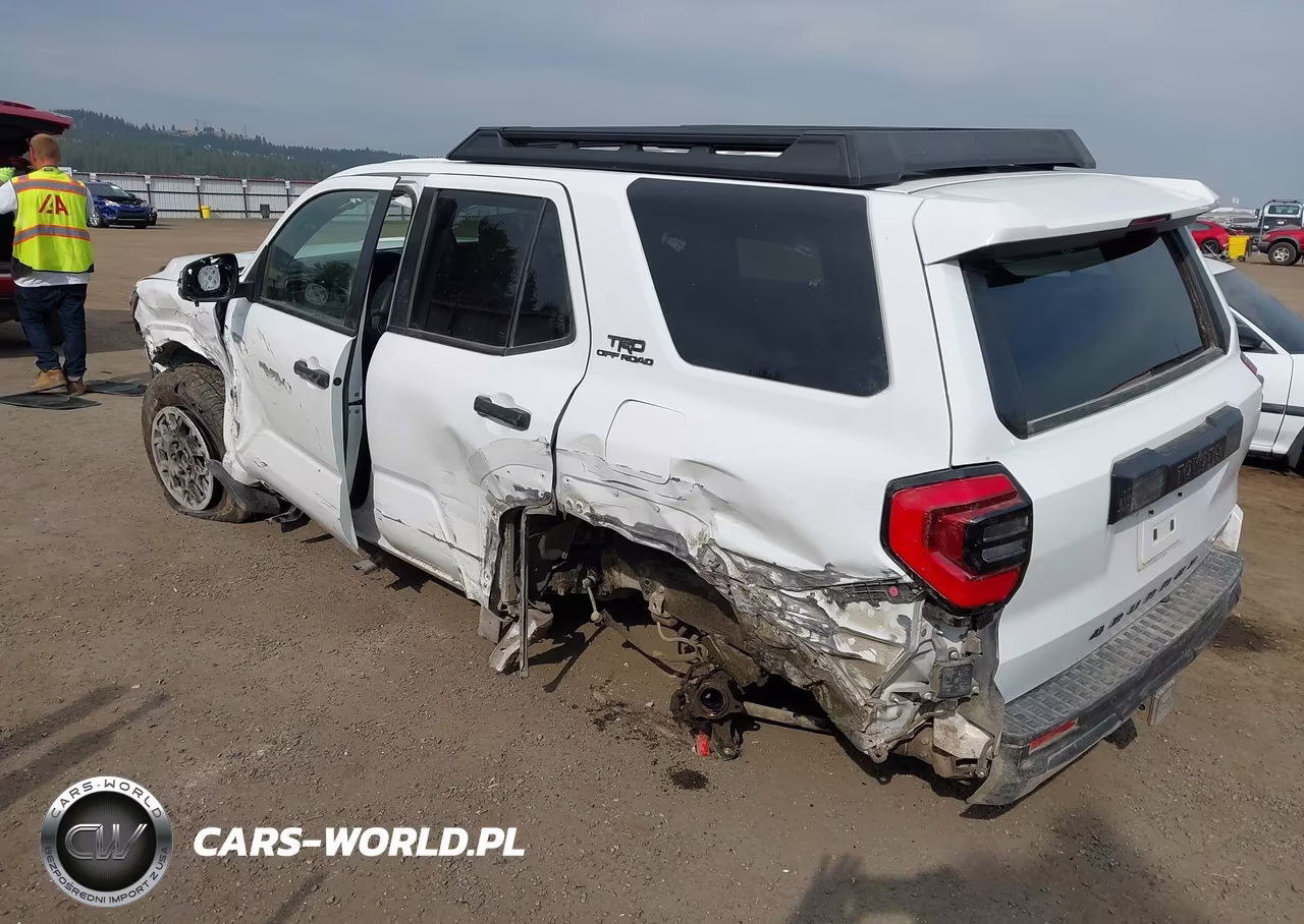 2026 Toyota 4Runner Limited-Platinum-Trd Pro-Trailhunter-Trd Off Road-Trd Off Road Premium VIN:JTEVB5BR5T5029277 - 3