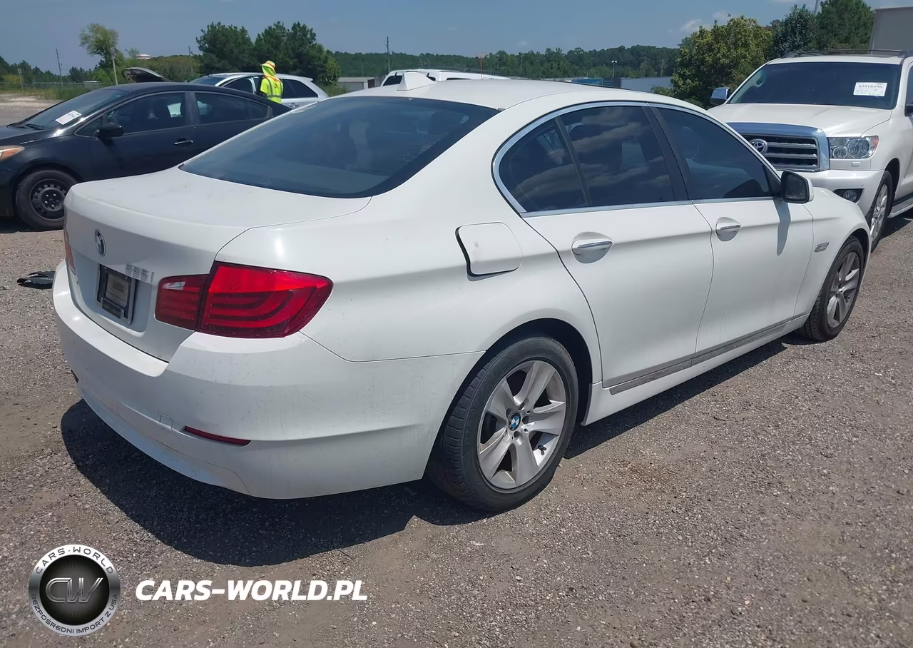 2011 BMW 528I VIN:WBAFR1C53BC748866 - 4